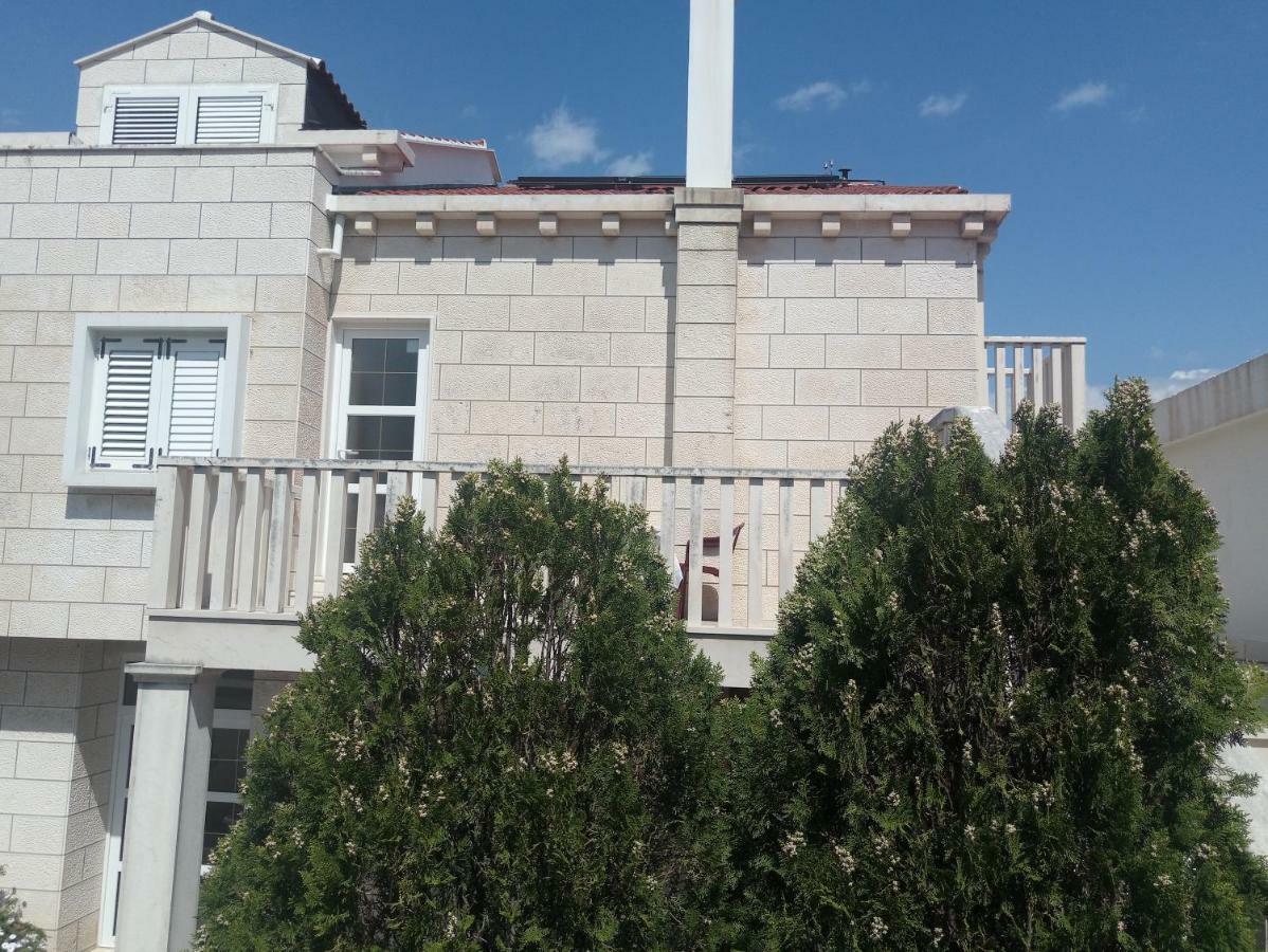Adria Apartments And Rooms Dubrovnik Exterior photo