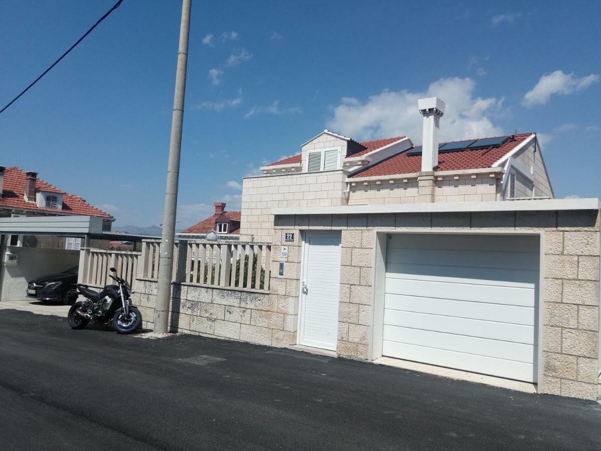 Adria Apartments And Rooms Dubrovnik Exterior photo